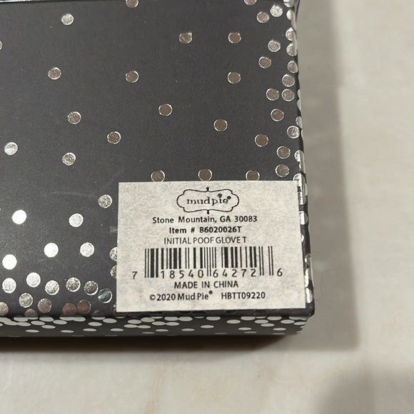 Mud Pie INITIAL KNIT GLOVES / T, R, H, E, N/NIB - Picture 4 of 13